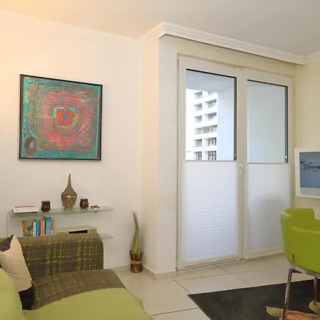 App. Ottsen - Direkt gegenüber der „Sylter Welle“ im Haus Atlantic アパート 3*